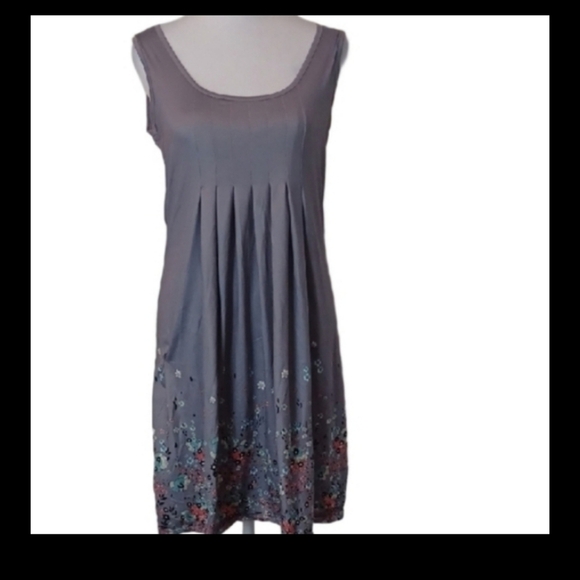 Size Small Preloved Women's Clothing(1) - Picture 9 of 16